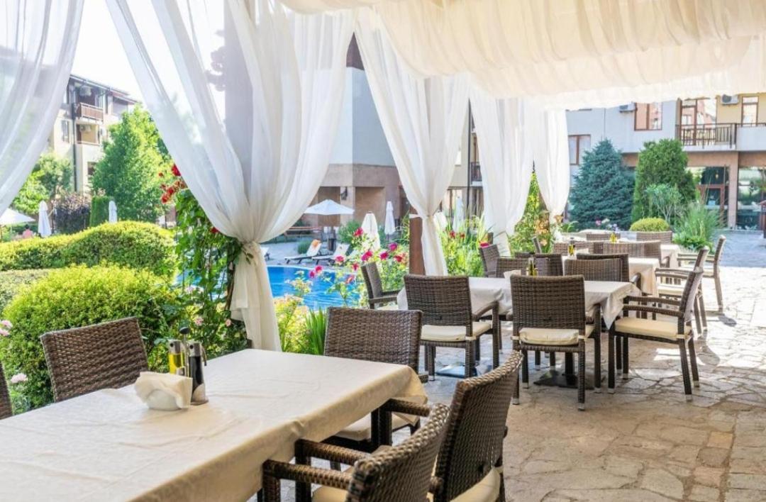 Апартамент Ния, Райска Градина / Garden Of Eden Sveti Vlas Exterior foto